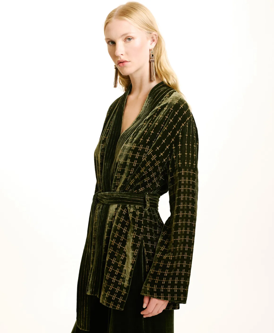 Momoni GIACCA EUGENIE IN VELLUTO MISTO SETA RICAMATO - VERDE MATCHA VerdeMatcha Fashion