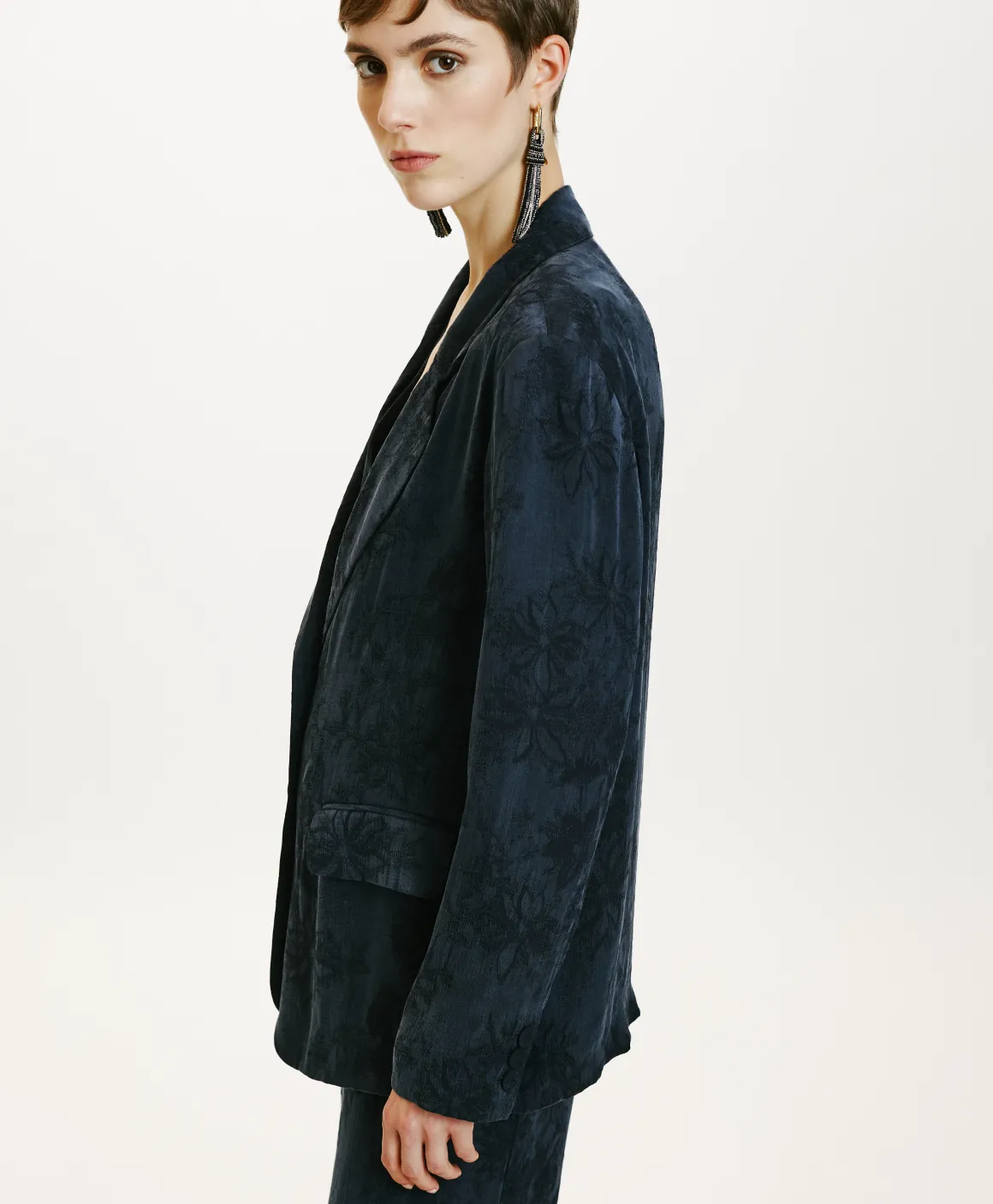 Momoni GIACCA NAGOYA IN LYONCEL VISCOSA JACQUARD- Indaco Hot